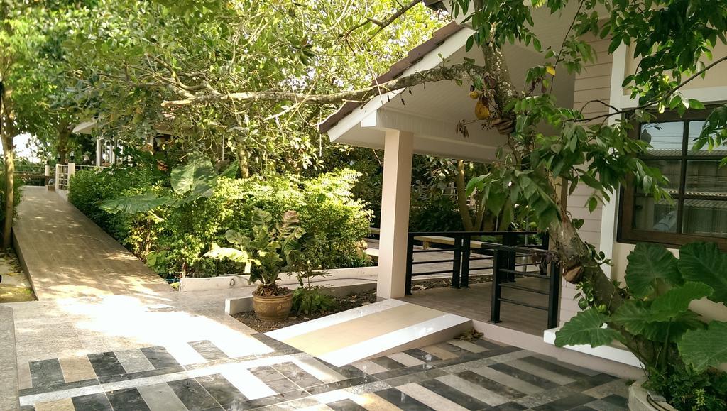 Damnoen Care Resort Damnoen Saduak Екстериор снимка